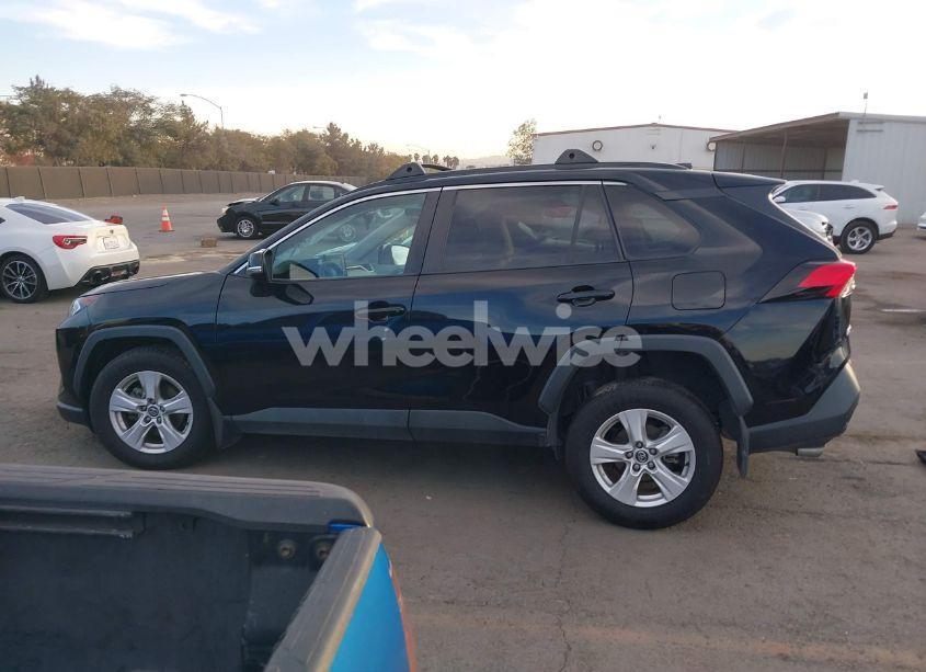 Photo 14 of 2021 Toyota Rav4 XLE (VIN 2T3W1RFV1MC087506)