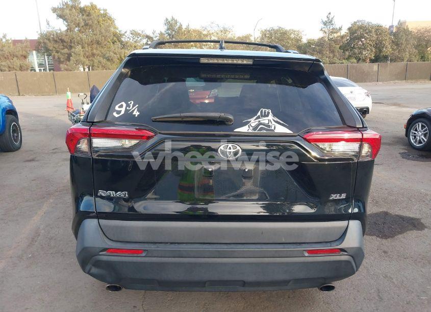 Photo 16 of 2021 Toyota Rav4 XLE (VIN 2T3W1RFV1MC087506)