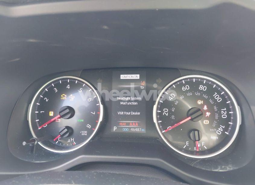 Photo 7 of 2021 Toyota Rav4 XLE (VIN 2T3W1RFV1MC105518)