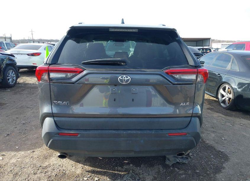Photo 16 of 2021 Toyota Rav4 XLE (VIN 2T3W1RFV1MC147011)