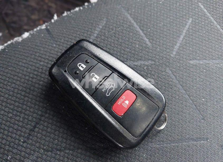 Photo 11 of 2021 Toyota Rav4 XLE (VIN 2T3W1RFV1MC149440)