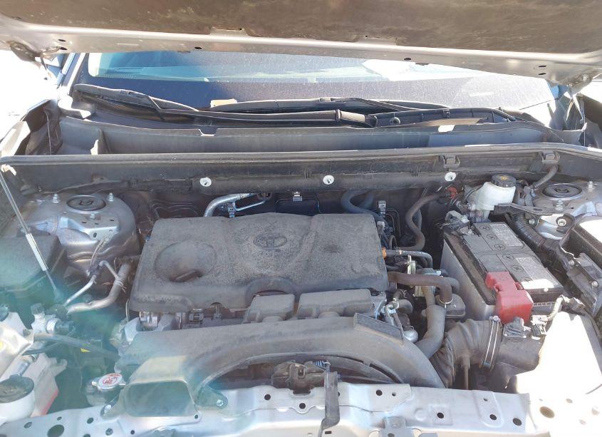 Photo 10 of 2021 Toyota Rav4 XLE (VIN 2T3W1RFV1MC172670)