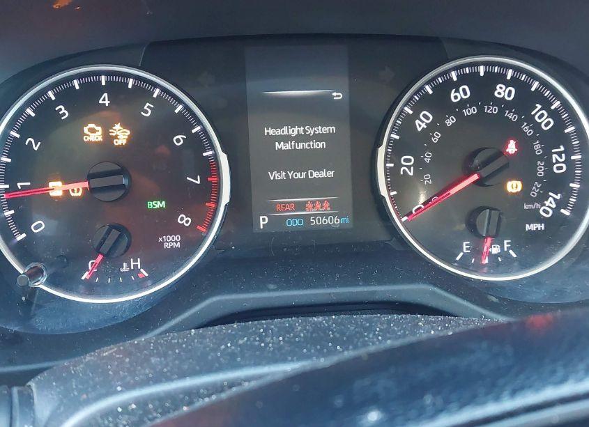 Photo 7 of 2021 Toyota Rav4 XLE (VIN 2T3W1RFV1MC172670)