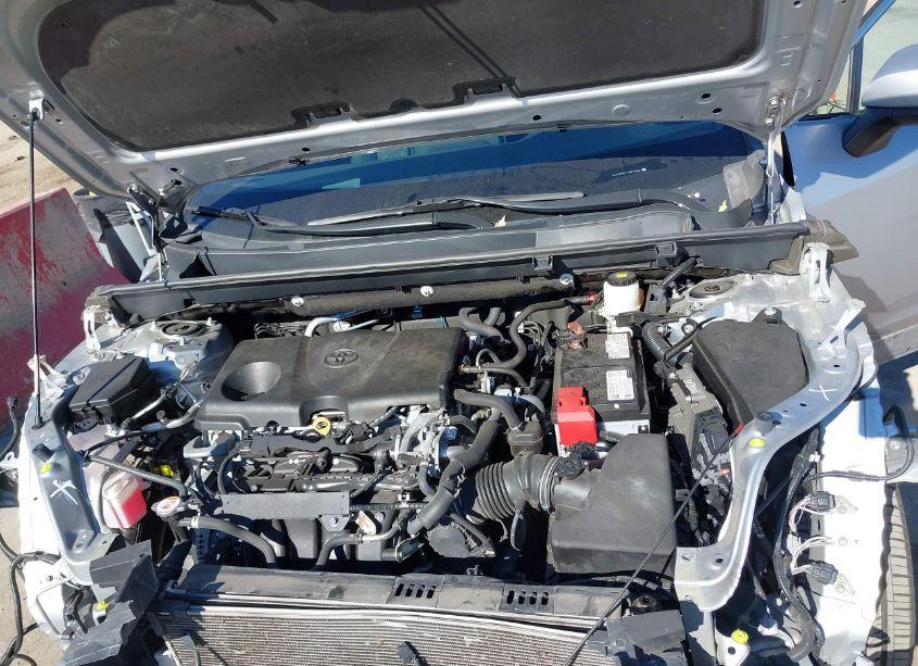 Photo 10 of 2021 Toyota Rav4 XLE (VIN 2T3W1RFV1MW150571)