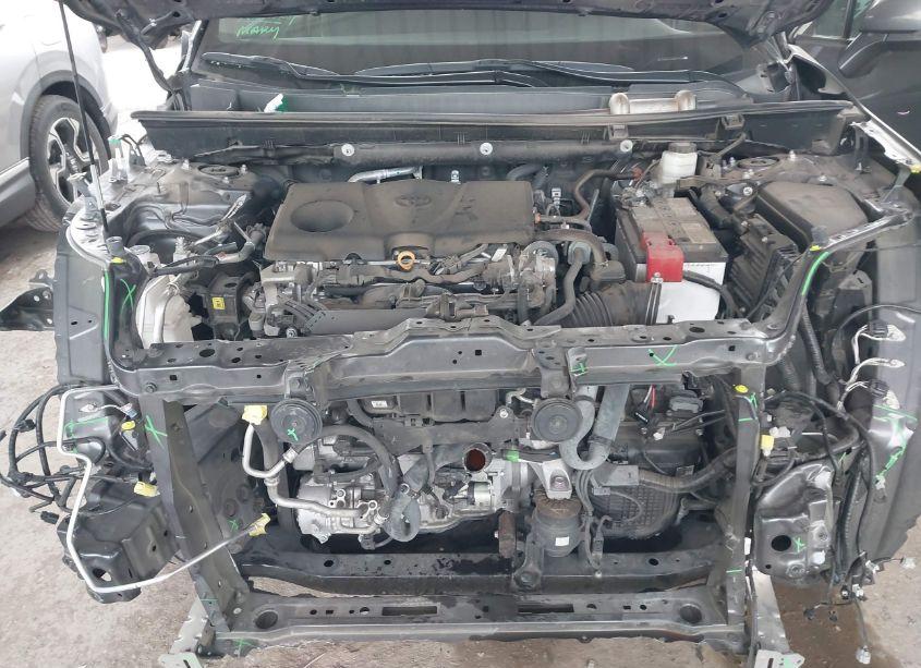 Photo 10 of 2022 Toyota Rav4 XLE (VIN 2T3W1RFV1NW227148)