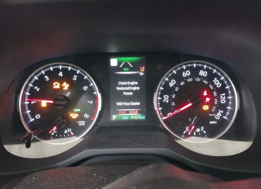 Photo 7 of 2022 Toyota Rav4 XLE (VIN 2T3W1RFV1NW227148)