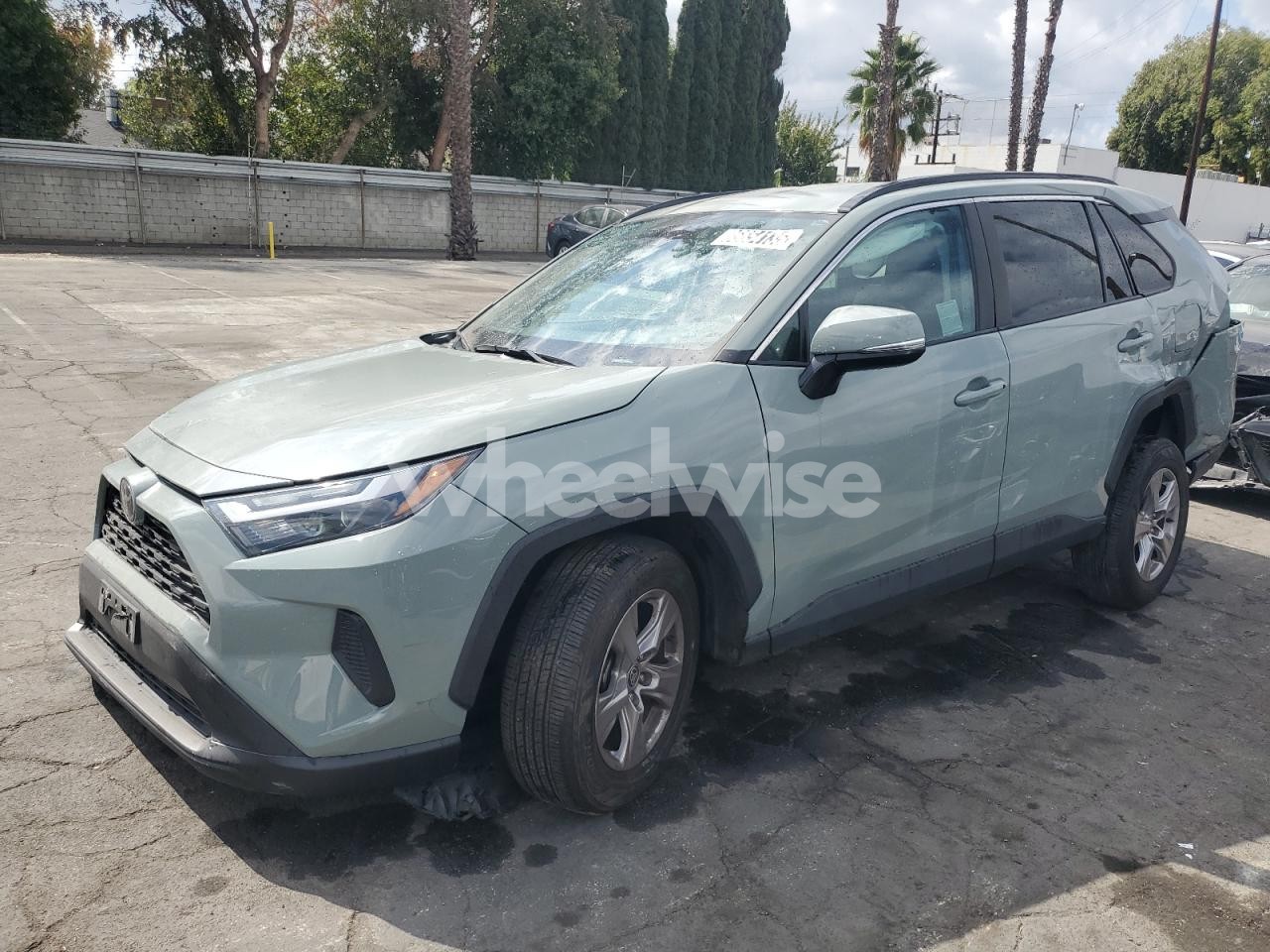 2023 TOYOTA RAV4 XLE (VIN 2T3W1RFV1PW266583) main photo