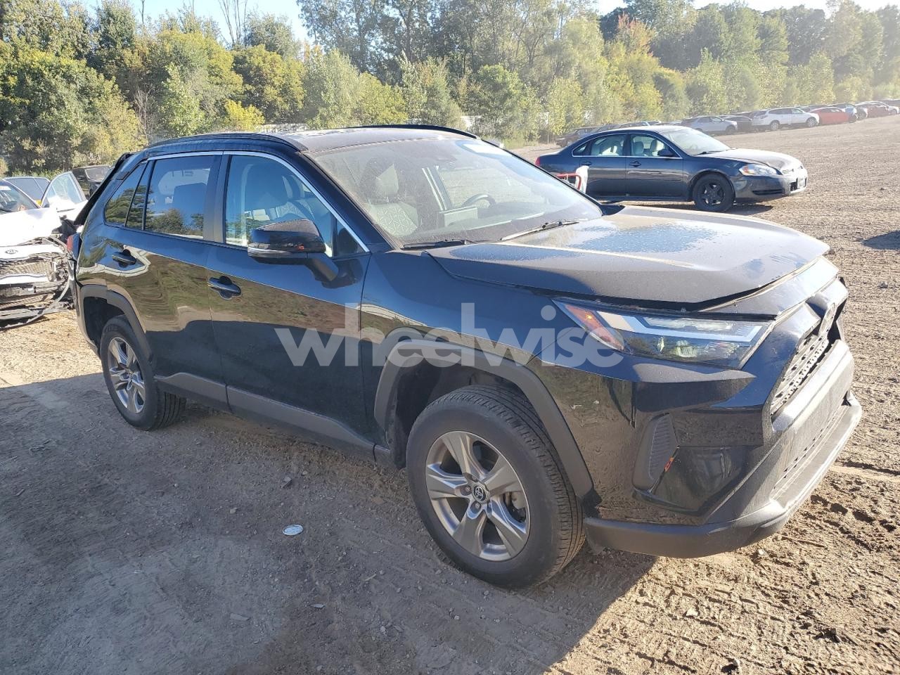 Photo 4 of 2024 TOYOTA RAV4 XLE (VIN 2T3W1RFV1RC253093)