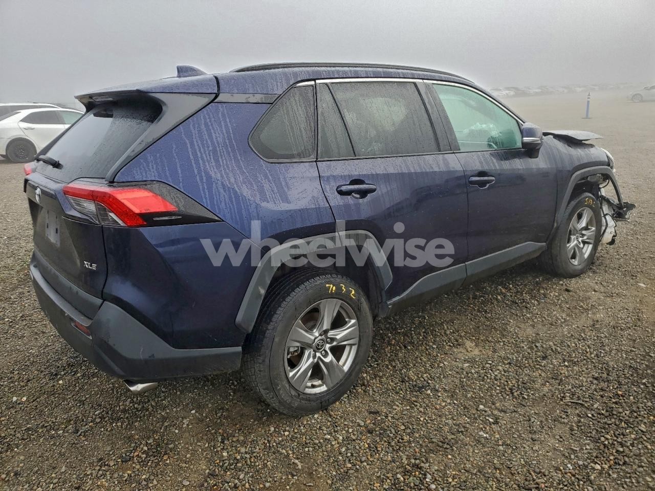 Photo 3 of 2024 TOYOTA RAV4 XLE (VIN 2T3W1RFV1RW319642)