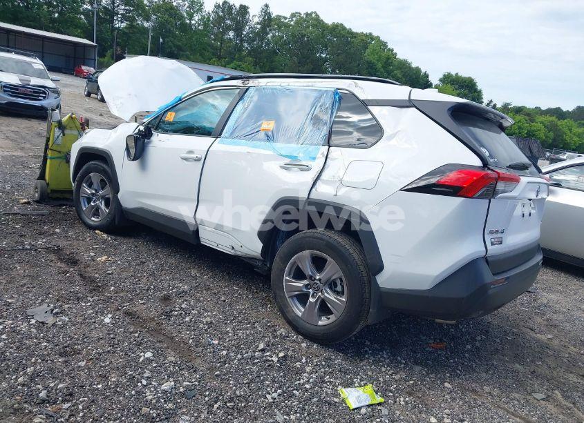 Photo 3 of 2024 Toyota Rav4 XLE (VIN 2T3W1RFV1RW351958)