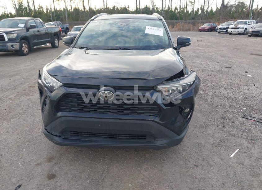 Photo 12 of 2019 Toyota Rav4 XLE (VIN 2T3W1RFV2KC027991)