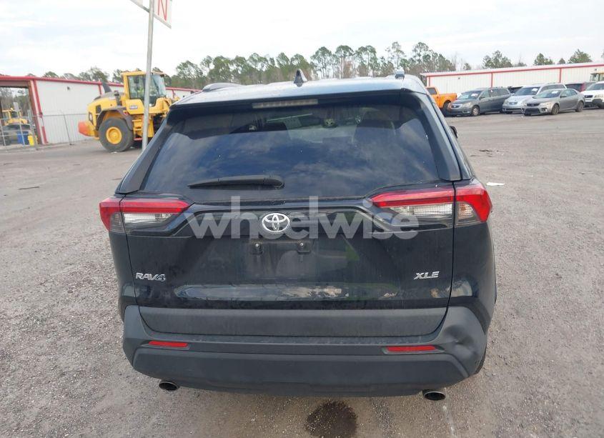 Photo 16 of 2019 Toyota Rav4 XLE (VIN 2T3W1RFV2KC027991)