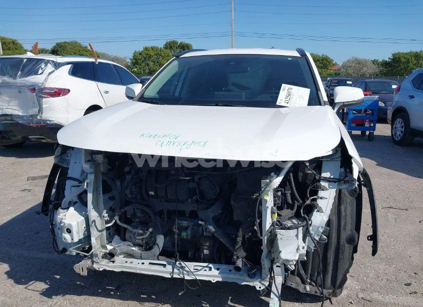 Photo 13 of 2020 Toyota Rav4 XLE (VIN 2T3W1RFV2LC047577)