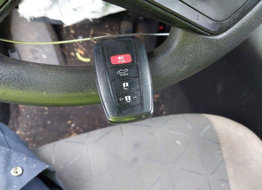 Photo 11 of 2020 Toyota Rav4 XLE (VIN 2T3W1RFV2LW066967)