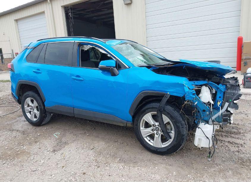 Photo 19 of 2020 Toyota Rav4 XLE (VIN 2T3W1RFV2LW066967)