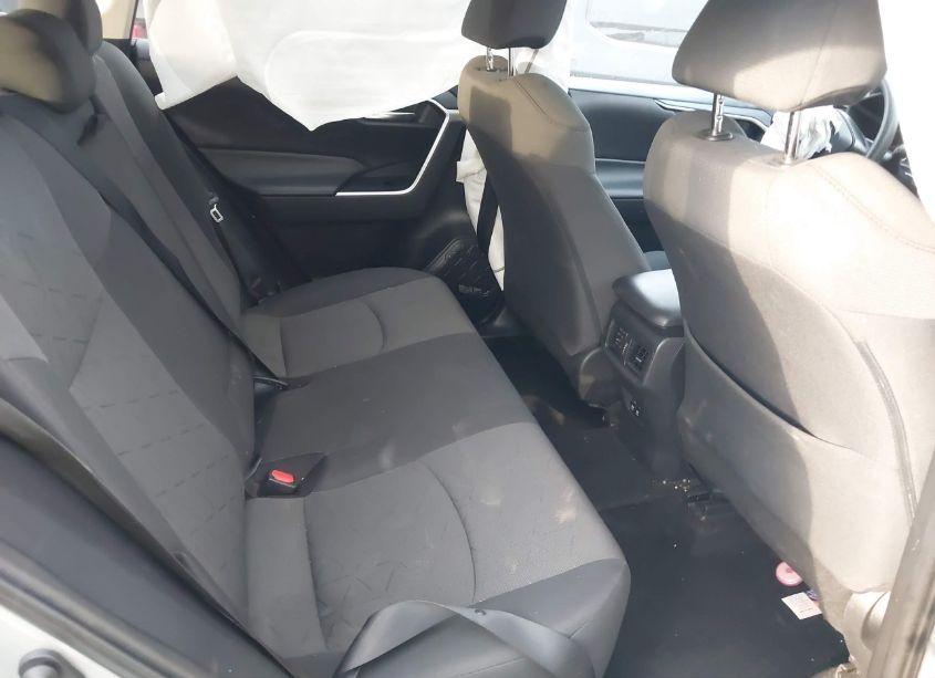 Photo 8 of 2021 Toyota Rav4 XLE (VIN 2T3W1RFV2MC096148)