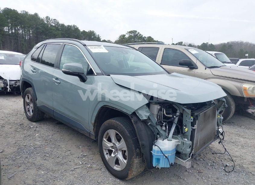 Photo 13 of 2021 Toyota Rav4 XLE (VIN 2T3W1RFV2MW117515)