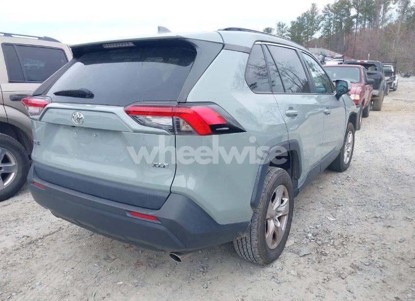 Photo 4 of 2021 Toyota Rav4 XLE (VIN 2T3W1RFV2MW117515)