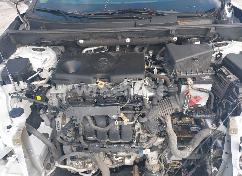 Photo 10 of 2021 Toyota Rav4 XLE (VIN 2T3W1RFV2MW124755)