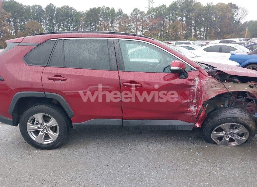 Photo 13 of 2022 Toyota Rav4 XLE (VIN 2T3W1RFV2NW202811)