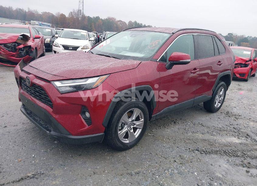 Photo 2 of 2022 Toyota Rav4 XLE (VIN 2T3W1RFV2NW202811)