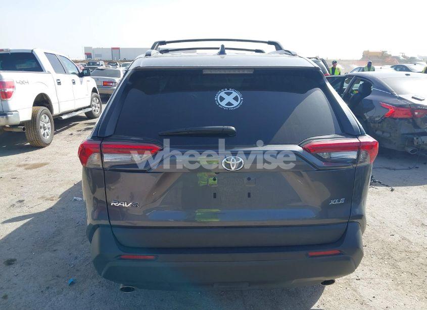 Photo 16 of 2023 Toyota Rav4 XLE (VIN 2T3W1RFV2PC228846)