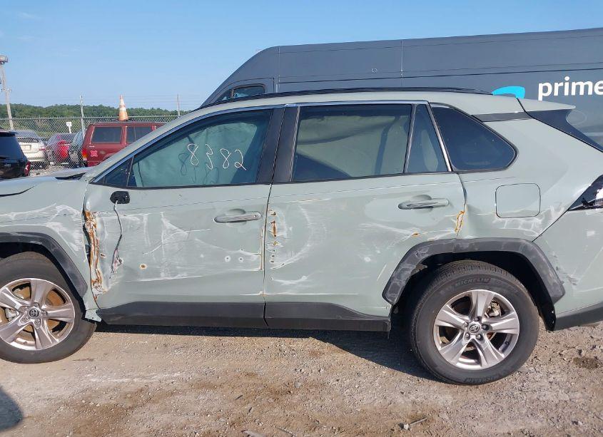 Photo 6 of 2023 Toyota Rav4 XLE (VIN 2T3W1RFV2PW241157)