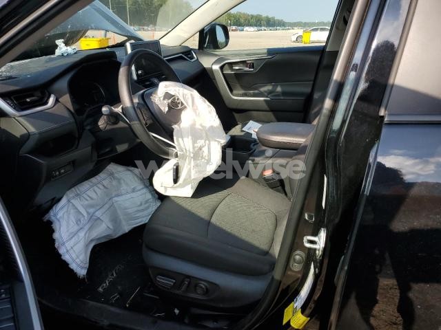 Photo 12 of 2024 TOYOTA RAV4 XLE (VIN 2T3W1RFV2RC264653)