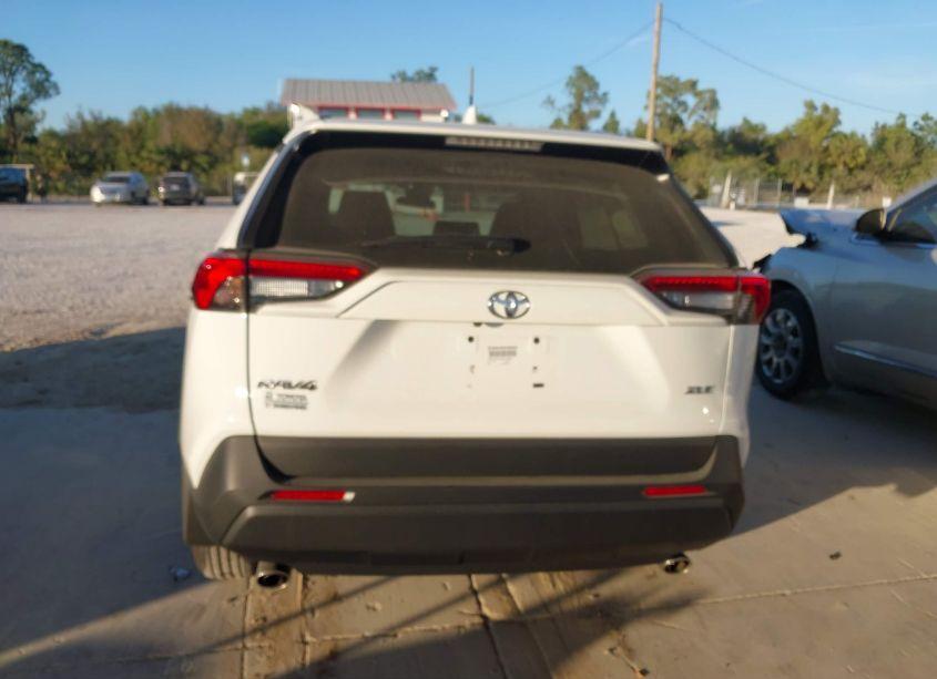 Photo 17 of 2024 Toyota Rav4 XLE (VIN 2T3W1RFV2RC279976)