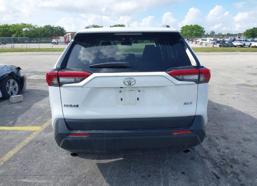 Photo 17 of 2024 Toyota Rav4 XLE (VIN 2T3W1RFV2RW324624)