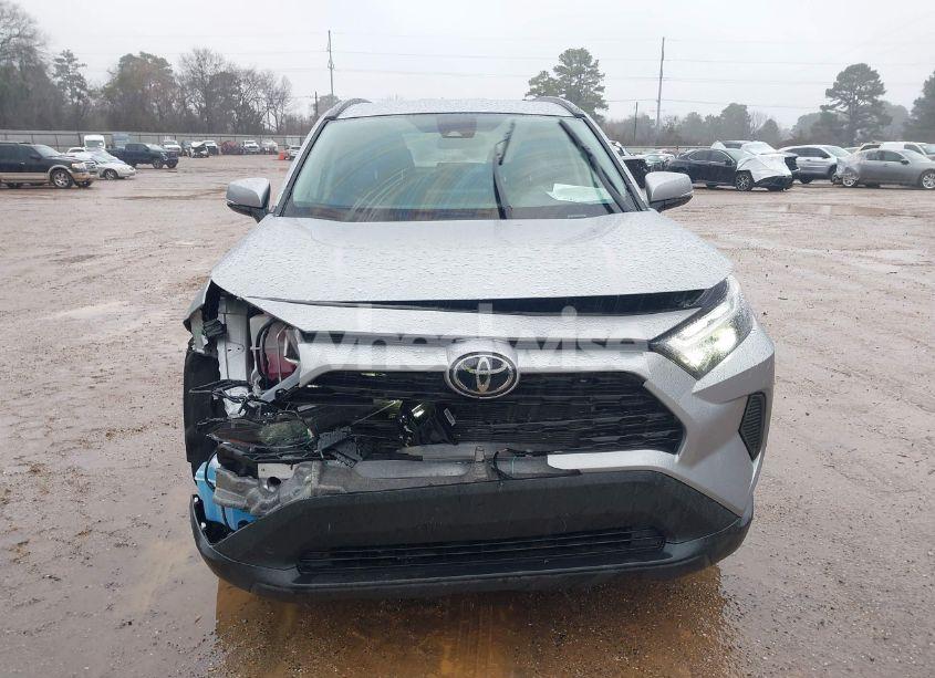 Photo 13 of 2024 Toyota Rav4 XLE (VIN 2T3W1RFV2RW332545)