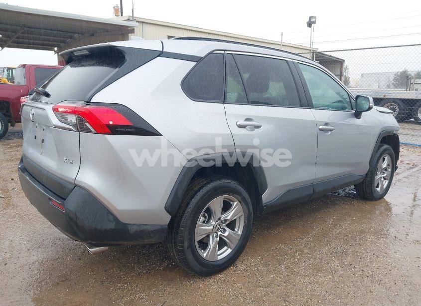 Photo 4 of 2024 Toyota Rav4 XLE (VIN 2T3W1RFV2RW332545)