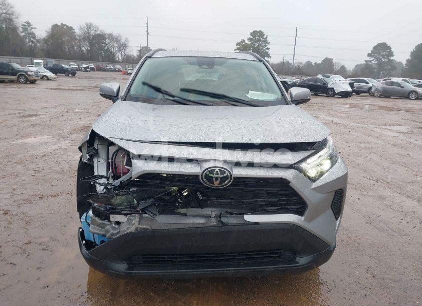 Photo 6 of 2024 Toyota Rav4 XLE (VIN 2T3W1RFV2RW332545)