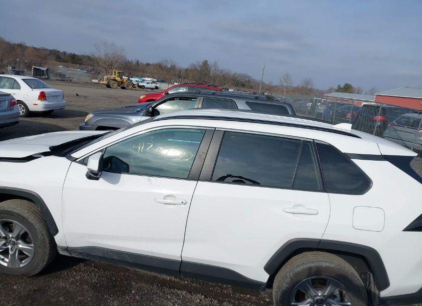 Photo 15 of 2024 Toyota Rav4 XLE (VIN 2T3W1RFV2RW333520)