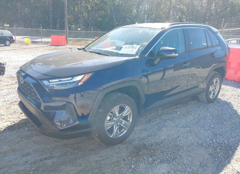 Photo 2 of 2024 Toyota Rav4 XLE (VIN 2T3W1RFV2RW334991)