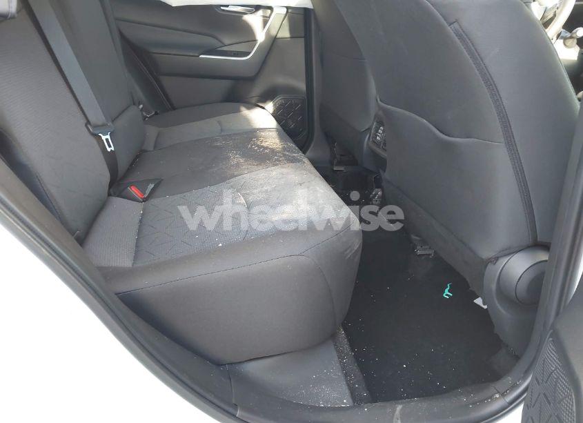 Photo 8 of 2024 Toyota Rav4 XLE (VIN 2T3W1RFV2RW337129)
