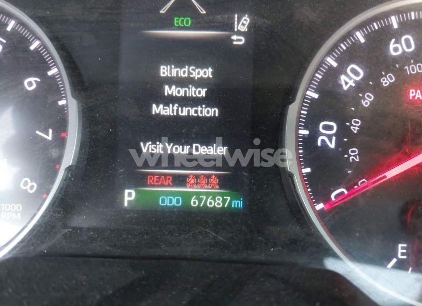 Photo 16 of 2019 Toyota Rav4 XLE (VIN 2T3W1RFV3KC002016)