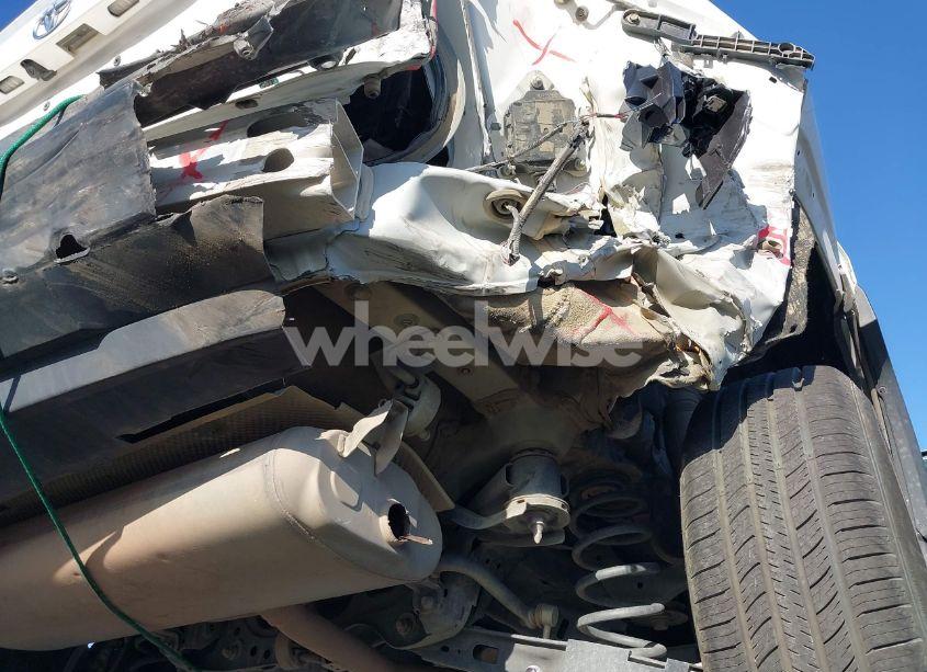 Photo 18 of 2019 Toyota Rav4 XLE (VIN 2T3W1RFV3KC002016)