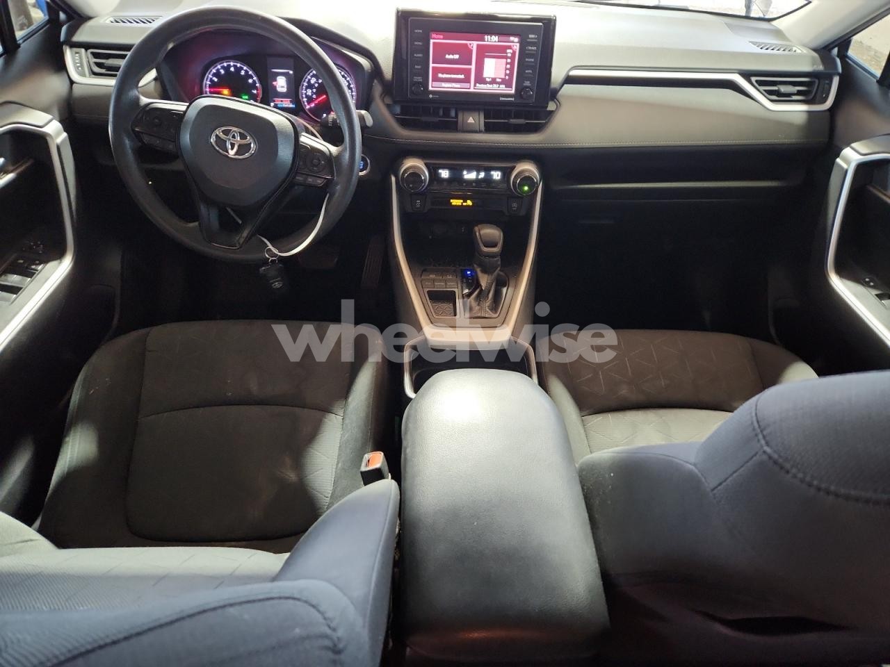 Photo 8 of 2020 TOYOTA RAV4 XLE (VIN 2T3W1RFV3LC059737)