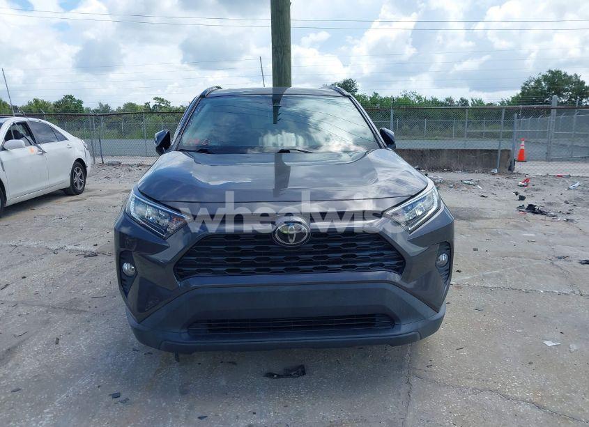 Photo 12 of 2020 Toyota Rav4 XLE (VIN 2T3W1RFV3LW090887)
