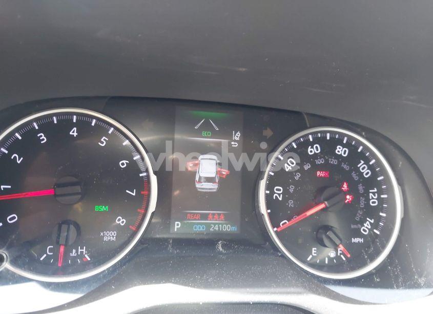 Photo 7 of 2020 Toyota Rav4 XLE (VIN 2T3W1RFV3LW090887)