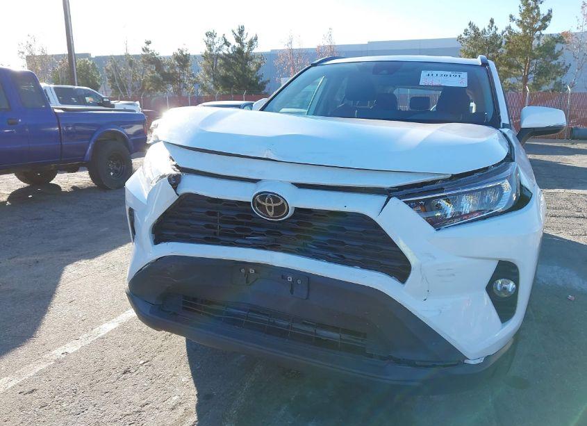 Photo 6 of 2021 Toyota Rav4 XLE (VIN 2T3W1RFV3MC097986)