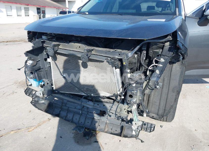 Photo 6 of 2021 Toyota Rav4 XLE (VIN 2T3W1RFV3MC123812)