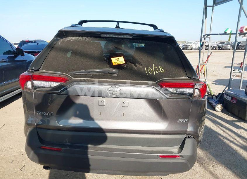 Photo 16 of 2021 Toyota Rav4 XLE (VIN 2T3W1RFV3MC127889)
