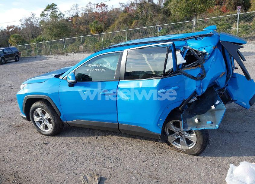 Photo 14 of 2021 Toyota Rav4 XLE (VIN 2T3W1RFV3MW156176)