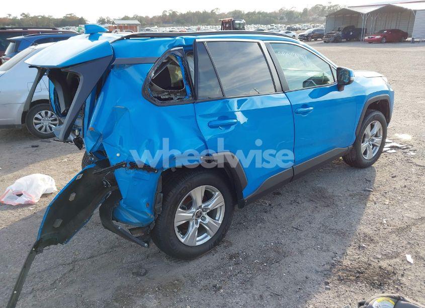 Photo 4 of 2021 Toyota Rav4 XLE (VIN 2T3W1RFV3MW156176)