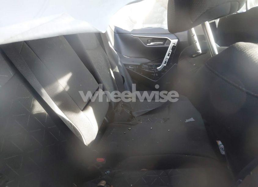 Photo 8 of 2021 Toyota Rav4 XLE (VIN 2T3W1RFV3MW156176)