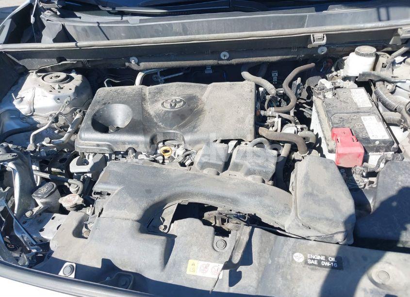 Photo 10 of 2022 Toyota Rav4 XLE (VIN 2T3W1RFV3NC177340)