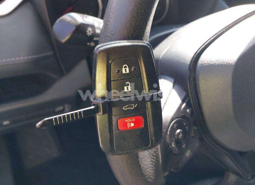 Photo 11 of 2022 Toyota Rav4 XLE (VIN 2T3W1RFV3NC177340)