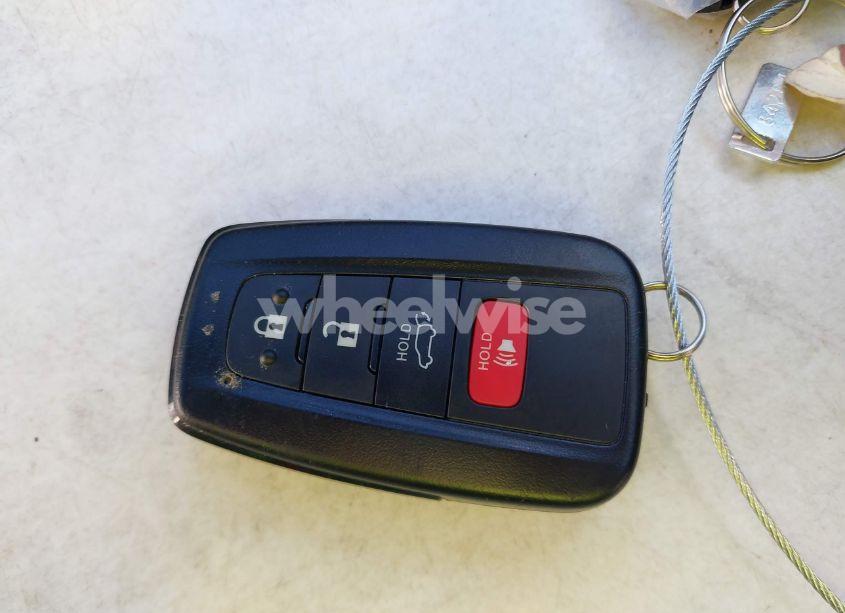 Photo 11 of 2022 Toyota Rav4 XLE (VIN 2T3W1RFV3NC205105)